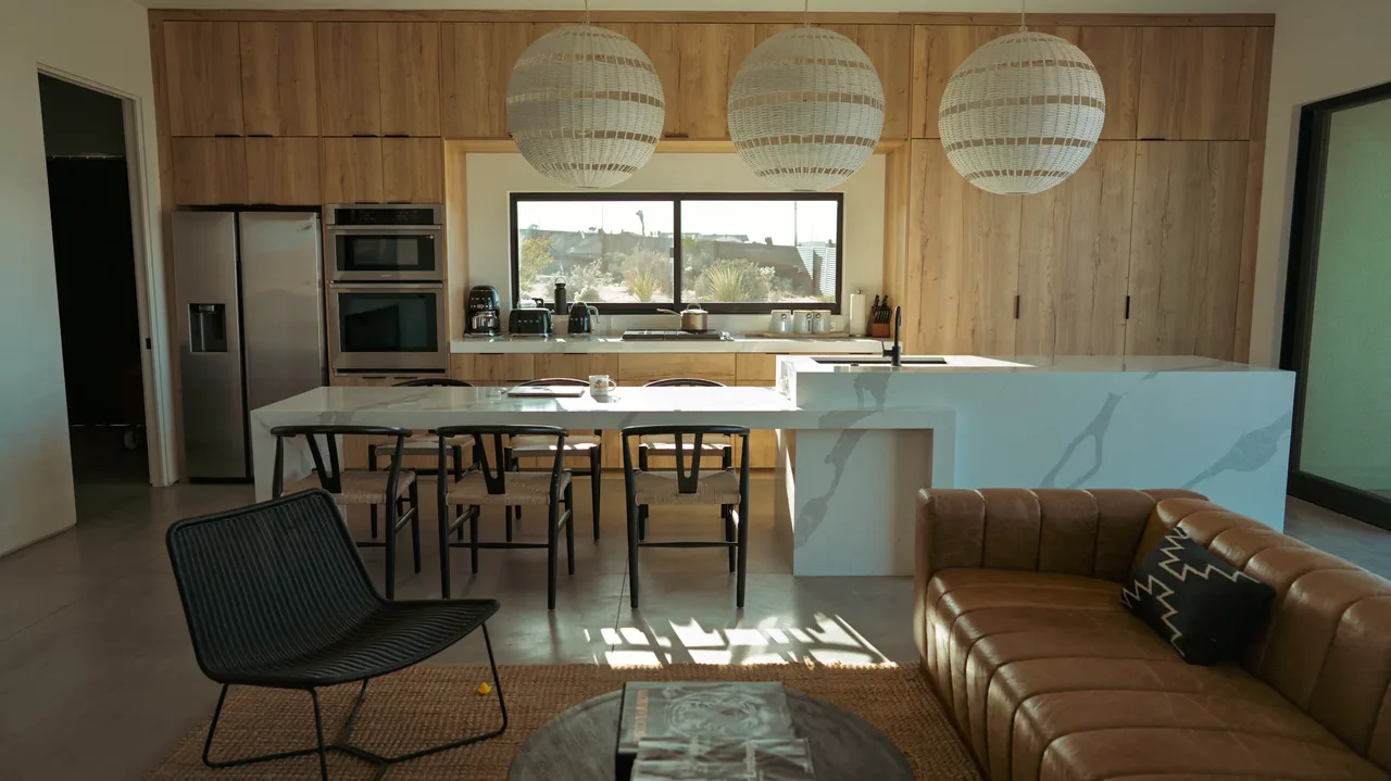 Custom Kitchens Florida — IWD Miami, licensed Florida contractor