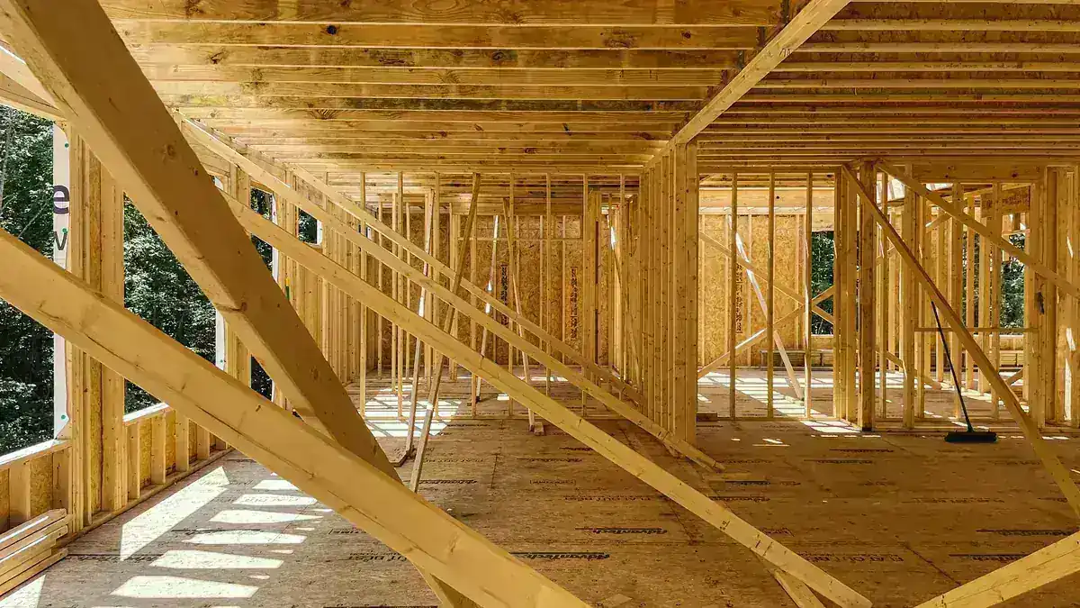 Florida contractor performing framing services construction work