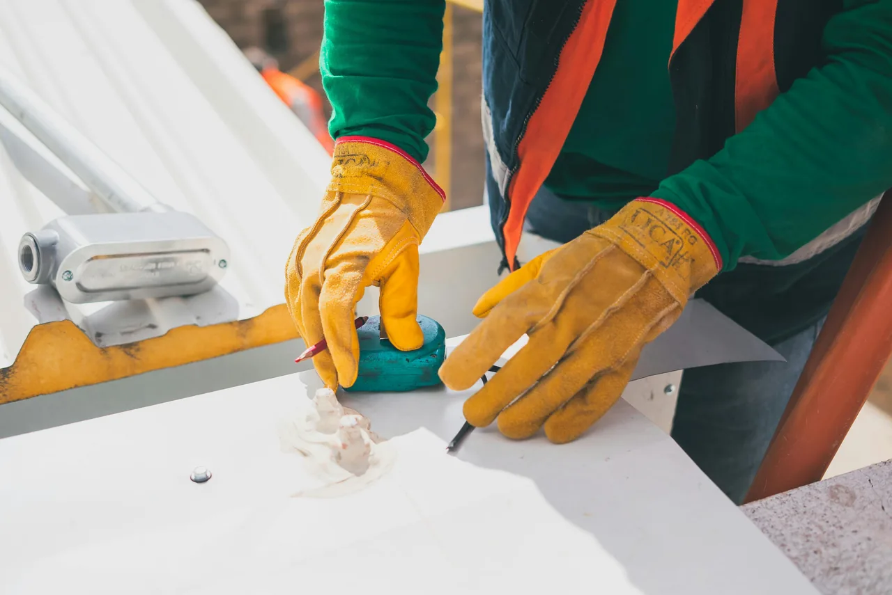 Florida Energy Insulation Florida — IWD Miami, licensed Florida contractor
